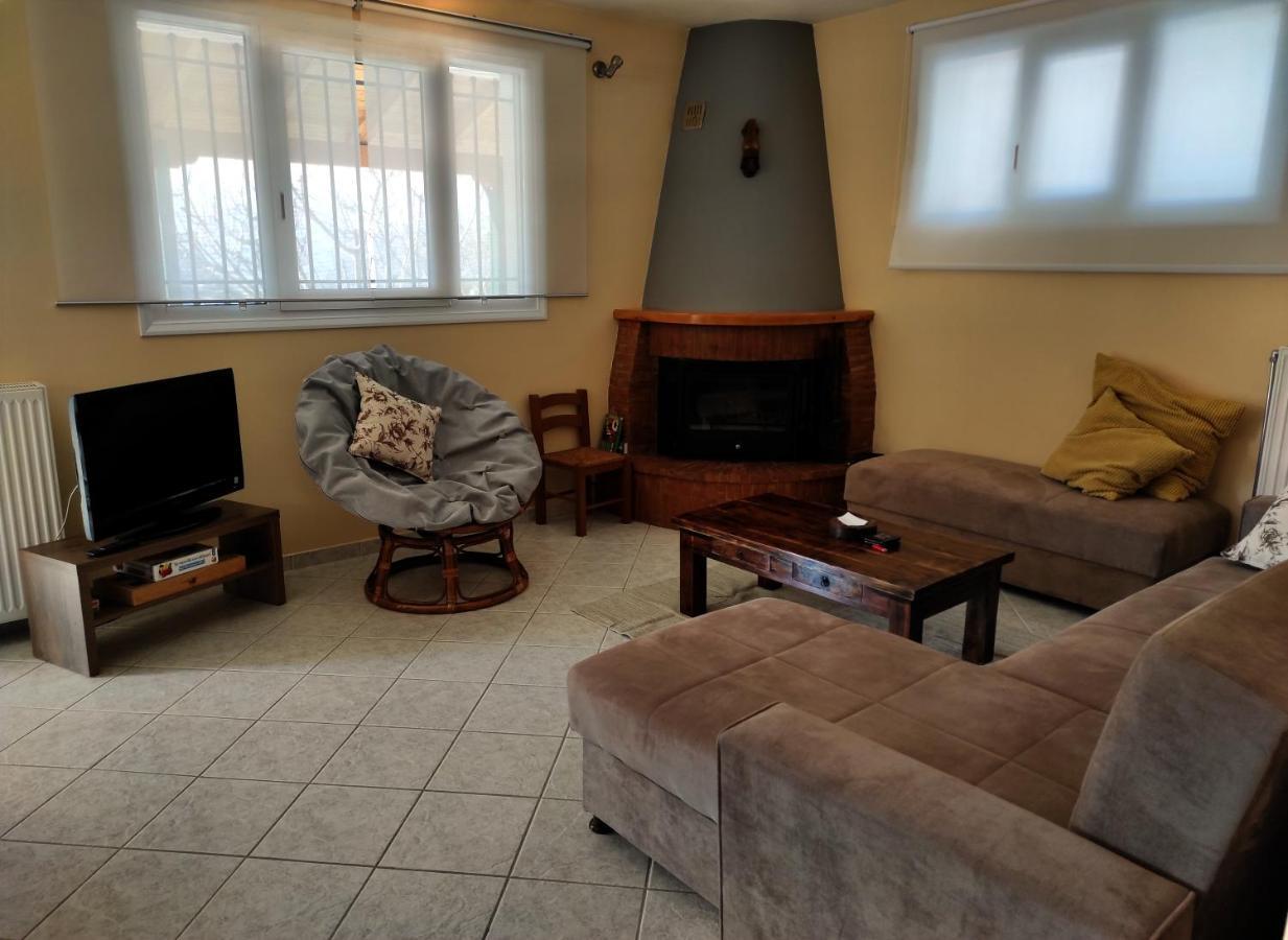 Polytimi House Villa Kalavryta Ngoại thất bức ảnh